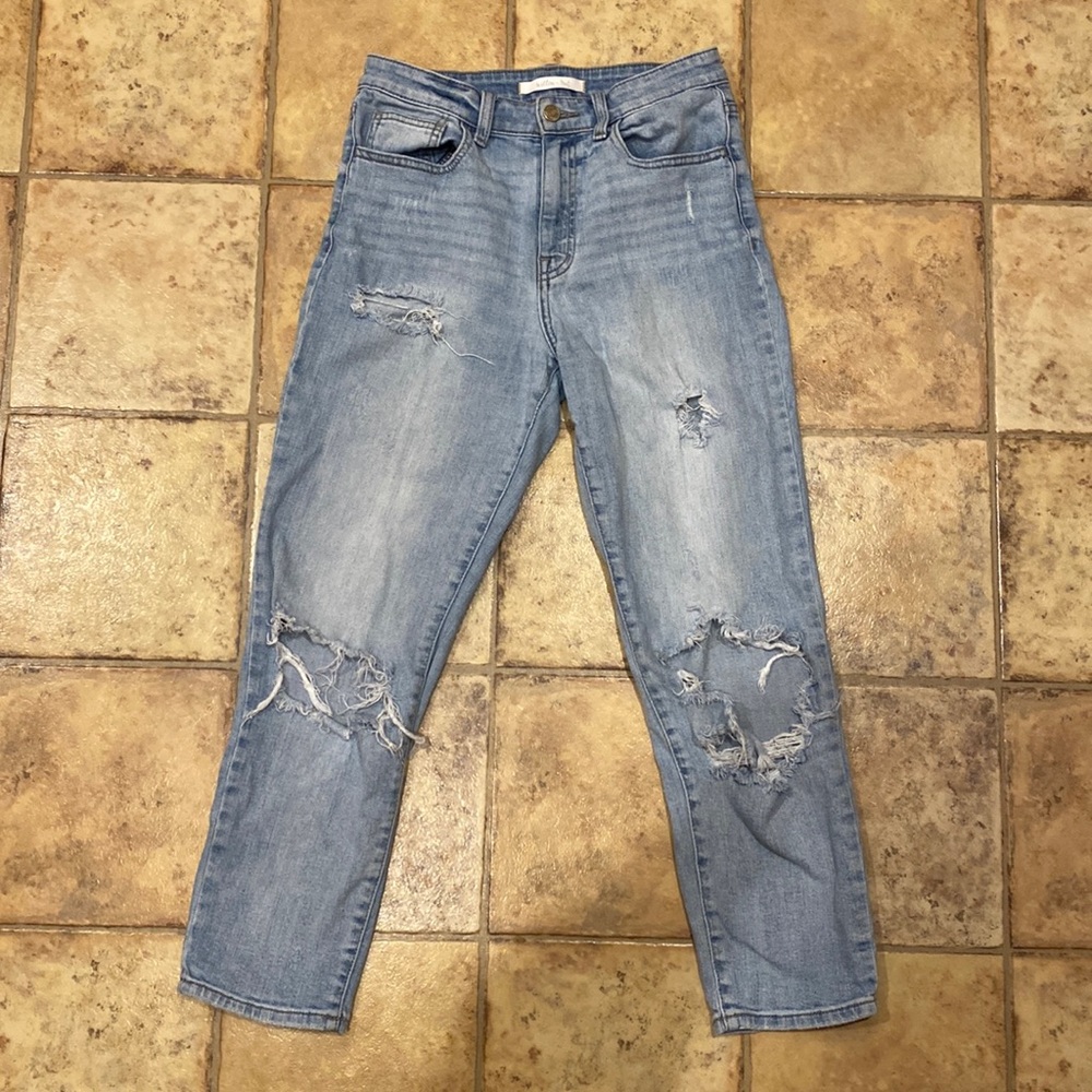 High Rise Mom fit cropped jeans